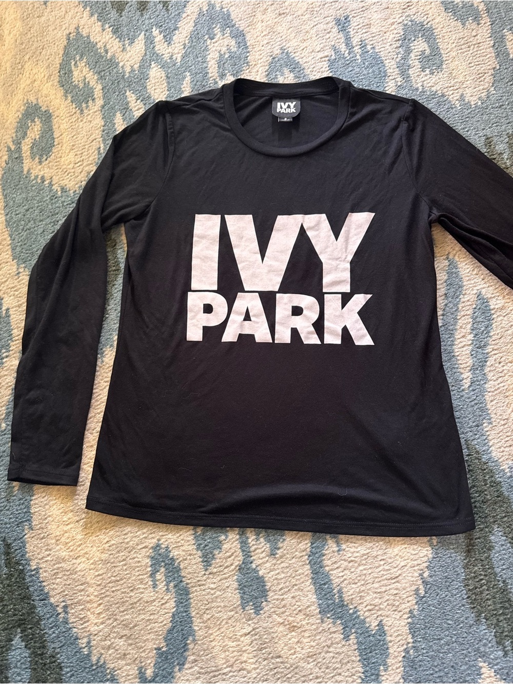 Ivy Park Long Sleeve Logo Tee - Black